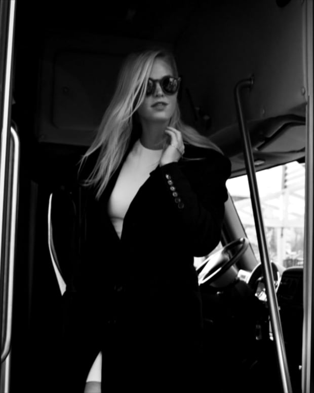 Meet SI Swimsuit Model Erin Heatherton (image)